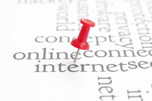 互聯(lián)網(wǎng)營(yíng)銷與傳統(tǒng)營(yíng)銷 為誰吶喊？擁抱融合的未來